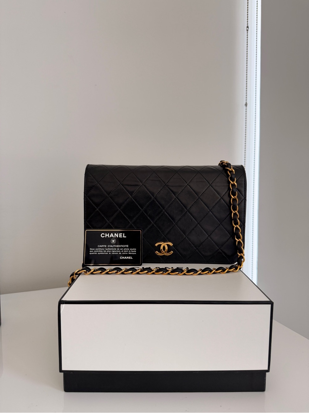 CHANEL Black Quilted Lambskin Shoulder Bag with Gold Hardware - Picture 2 of 8